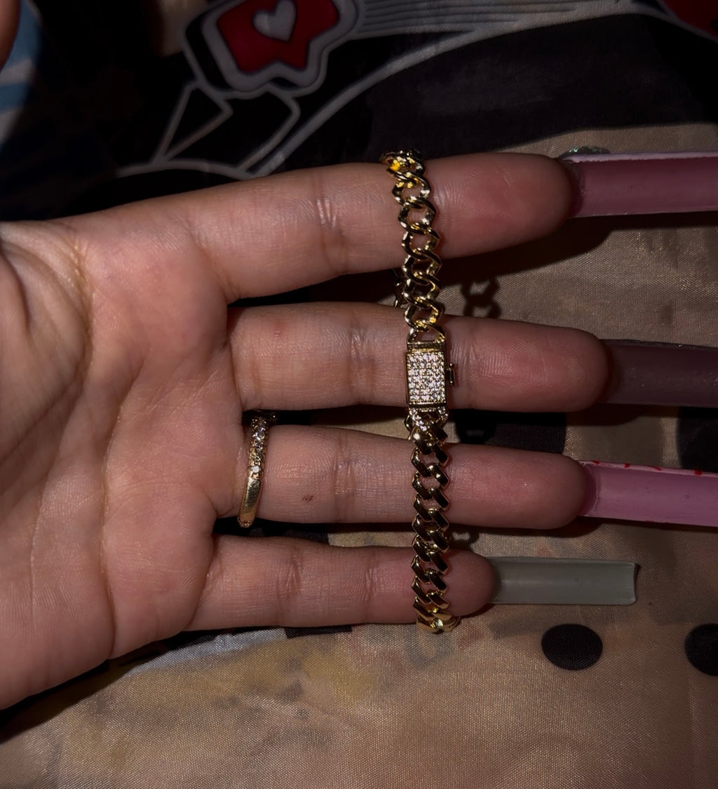 GLD diamond bracelet